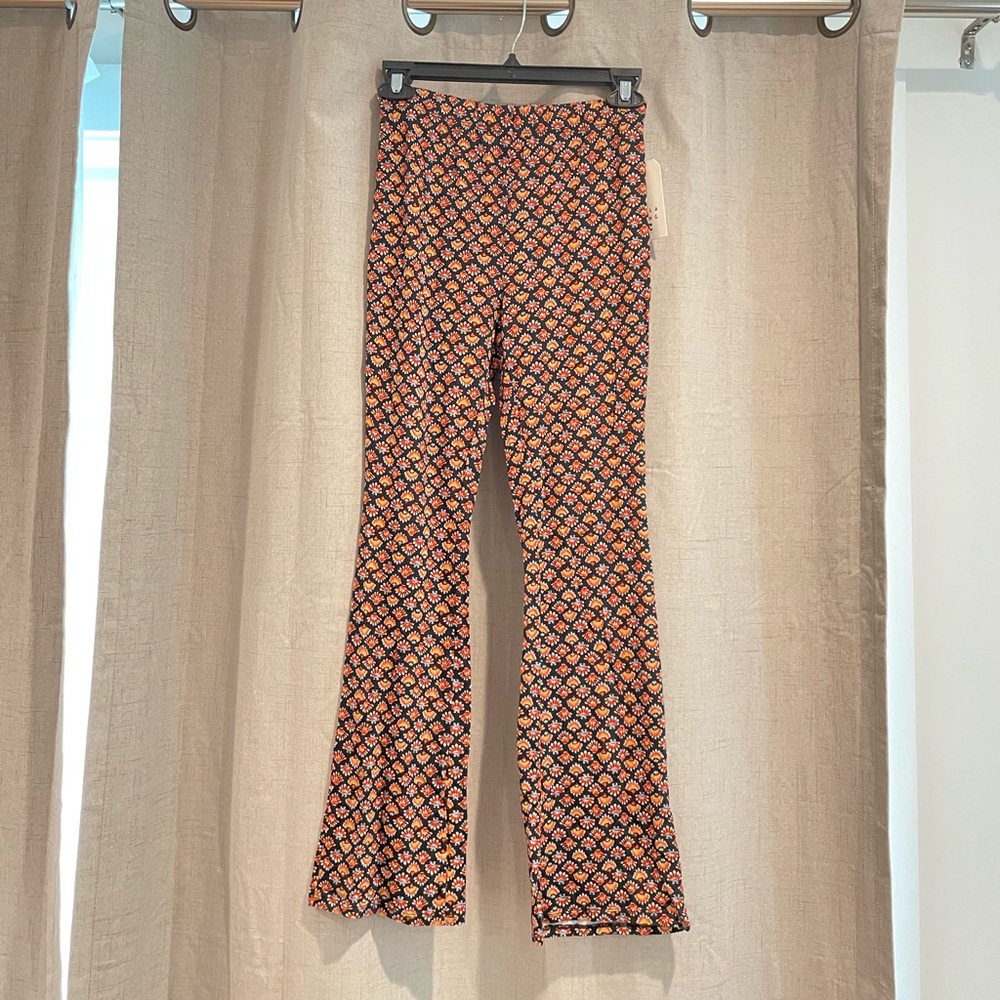 Billabong Suns up flared pants